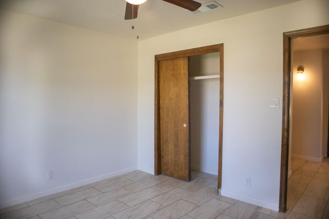 5406 Edwards Drive NE, Albuquerque, NM 87111
