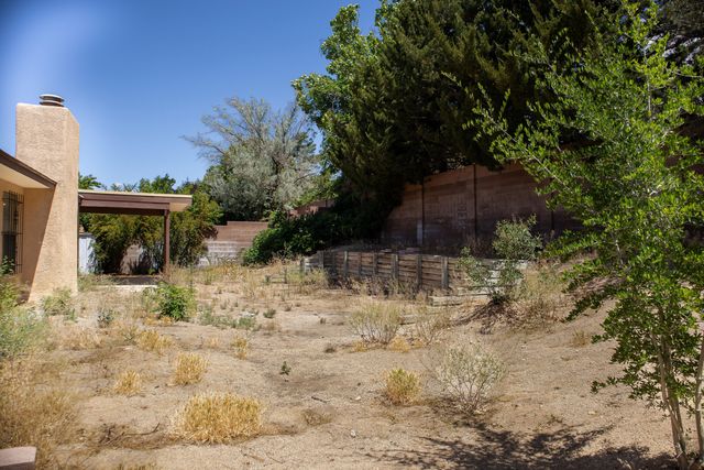 5406 Edwards Drive NE, Albuquerque, NM 87111
