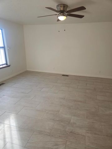 5406 Edwards Drive NE, Albuquerque, NM 87111