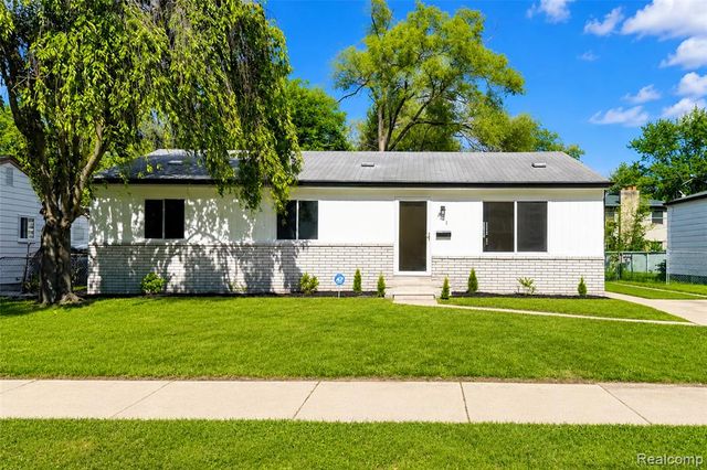 201 Cardwell Street, Inkster, MI 48141