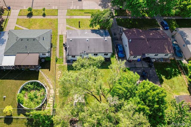 201 Cardwell Street, Inkster, MI 48141