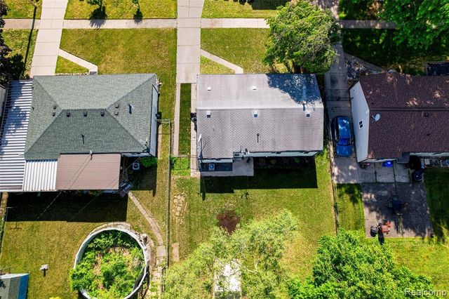 201 Cardwell Street, Inkster, MI 48141