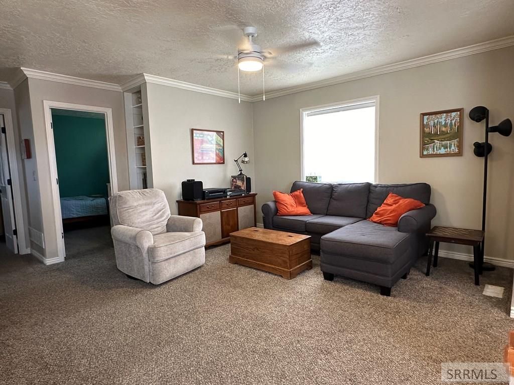 Image 11 of property listing at 319 N Johnson Street, Pocatello, ID 83204