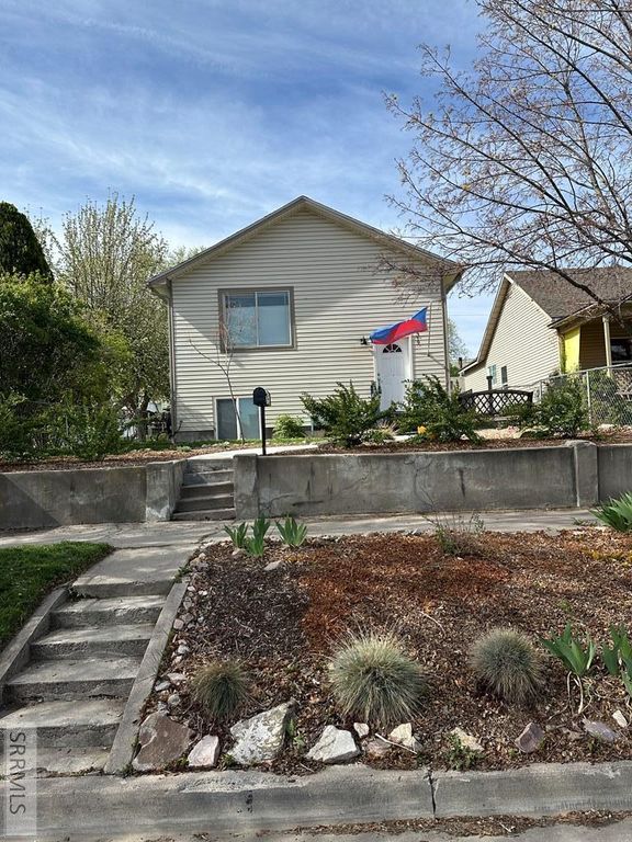 Image 2 of property listing at 319 N Johnson Street, Pocatello, ID 83204