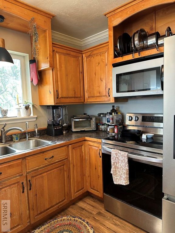 Image 7 of property listing at 319 N Johnson Street, Pocatello, ID 83204