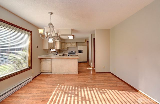 100 Inglewood Drive, Longview, WA 98632