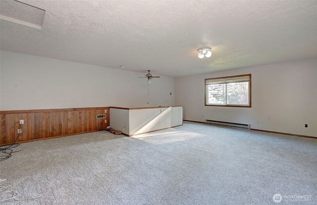 100 Inglewood Drive, Longview, WA 98632