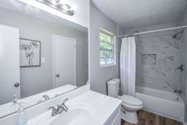 6473 Fleur De Lis Drive, Morrow, GA 30260