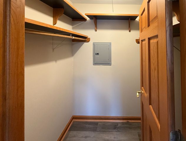 16W471 79th Street 4-105, Willowbrook, IL 60527
