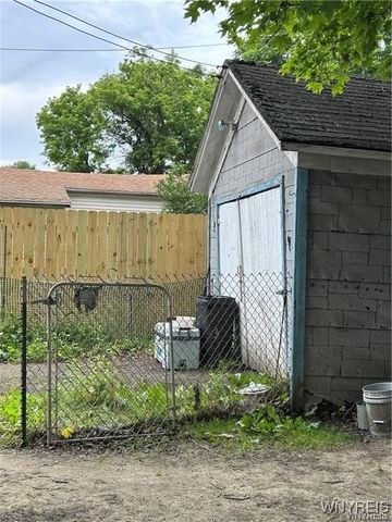 23 Church Street, Franklinville, NY 14737