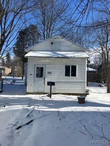 23 Church Street, Franklinville, NY 14737