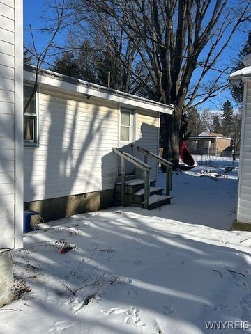 23 Church Street, Franklinville, NY 14737