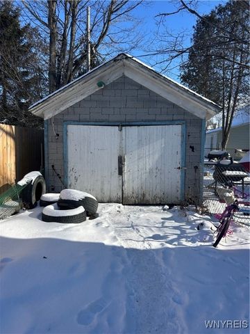 23 Church Street, Franklinville, NY 14737