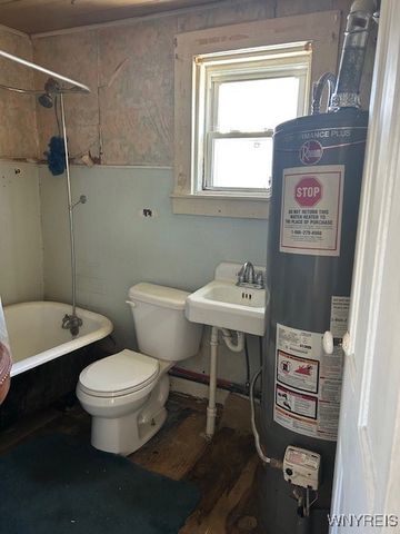 23 Church Street, Franklinville, NY 14737