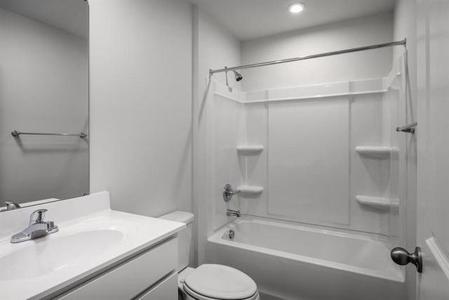 3 Myrtle Meadows Dr, Conway, SC 29526