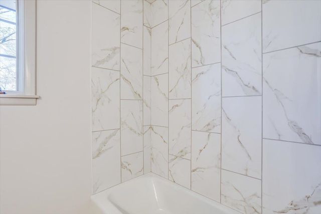 6503 E 16th St N, Wichita, KS 67206