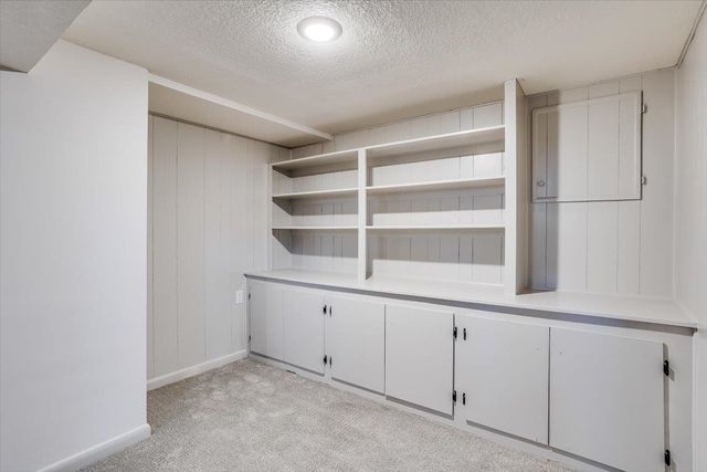 6503 E 16th St N, Wichita, KS 67206