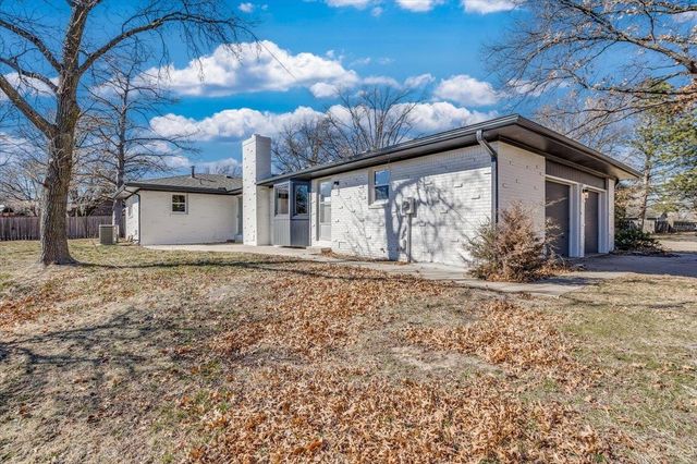 6503 E 16th St N, Wichita, KS 67206