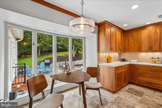 3415 MILLER HEIGHTS RD, Oakton, VA 22124