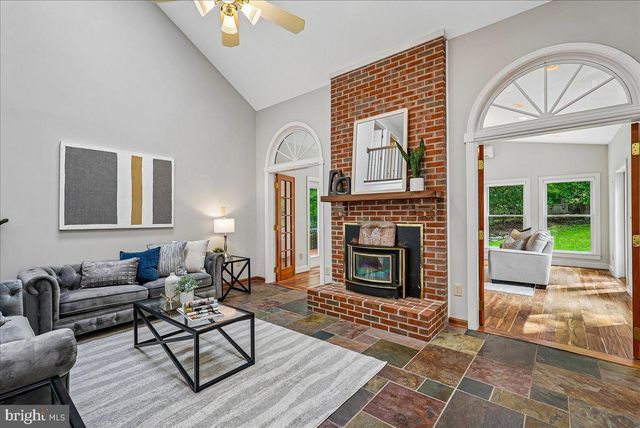 3415 MILLER HEIGHTS RD, Oakton, VA 22124