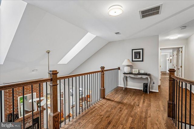 3415 MILLER HEIGHTS RD, Oakton, VA 22124