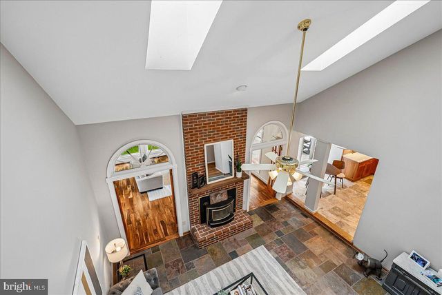 3415 MILLER HEIGHTS RD, Oakton, VA 22124