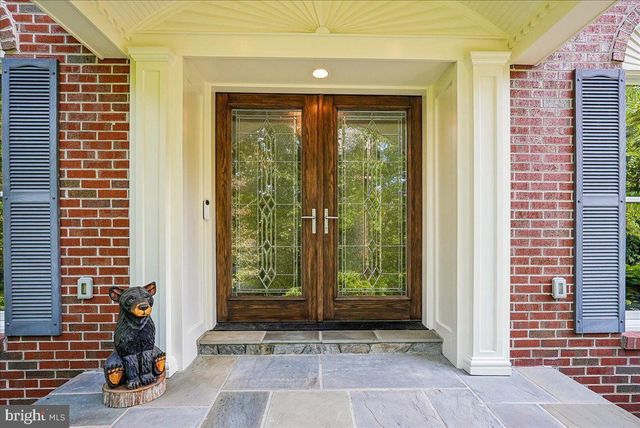 3415 MILLER HEIGHTS RD, Oakton, VA 22124