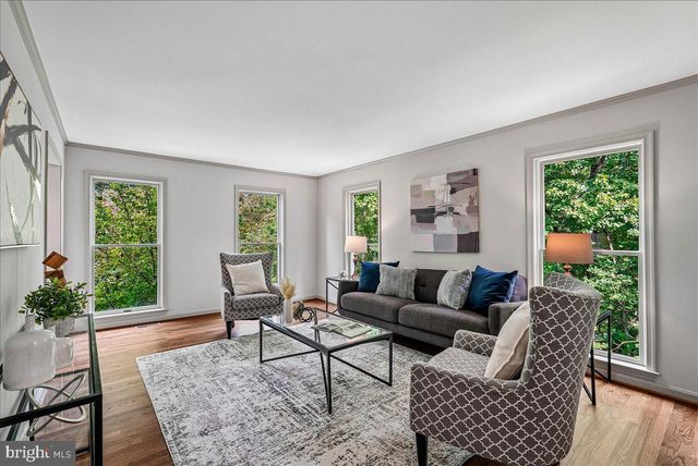 3415 MILLER HEIGHTS RD, Oakton, VA 22124
