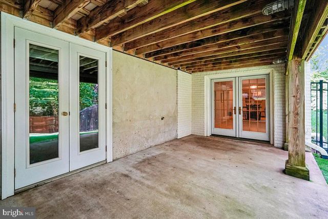 3415 MILLER HEIGHTS RD, Oakton, VA 22124