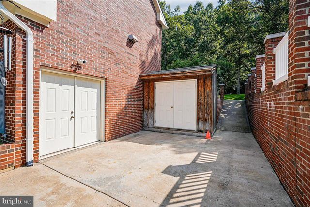 3415 MILLER HEIGHTS RD, Oakton, VA 22124