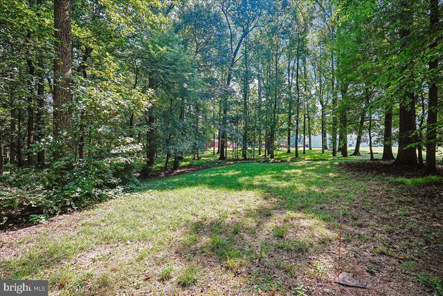 3415 MILLER HEIGHTS RD, Oakton, VA 22124