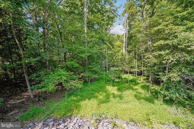 3415 MILLER HEIGHTS RD, Oakton, VA 22124