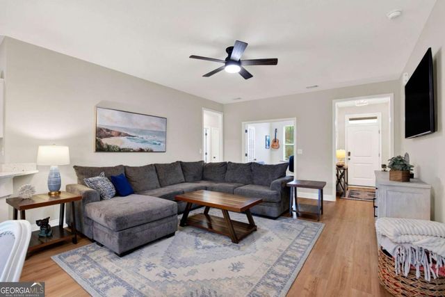 159 Clydesdale Court, Guyton, GA 31312