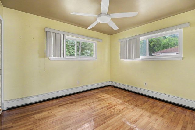 5131 Elizabeth Lake Road, Waterford Twp, MI 48327