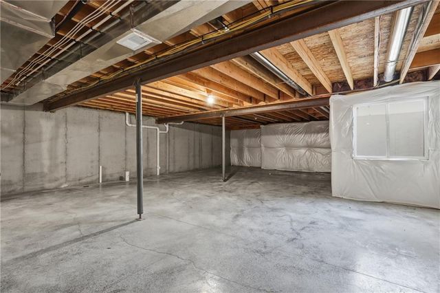 15560 E 47th Terrace, Kansas City, MO 64136