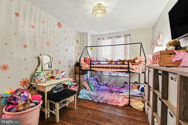 824 N WEST STREET, Carlisle, PA 17013