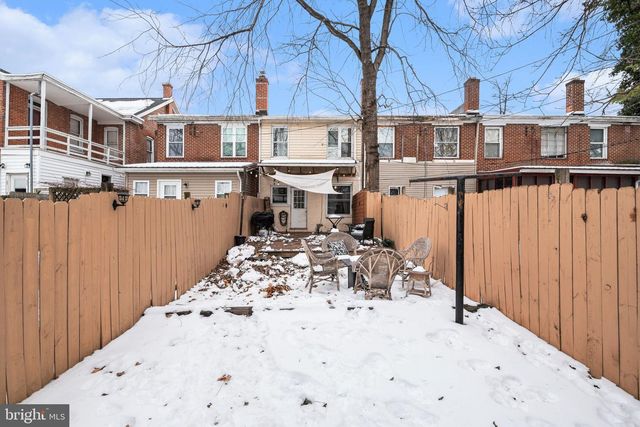 824 N WEST STREET, Carlisle, PA 17013