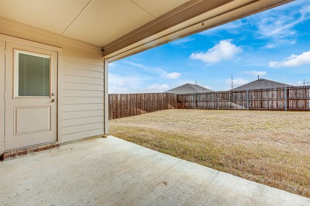 5813 Silverjack Trail, Denton, TX 76226