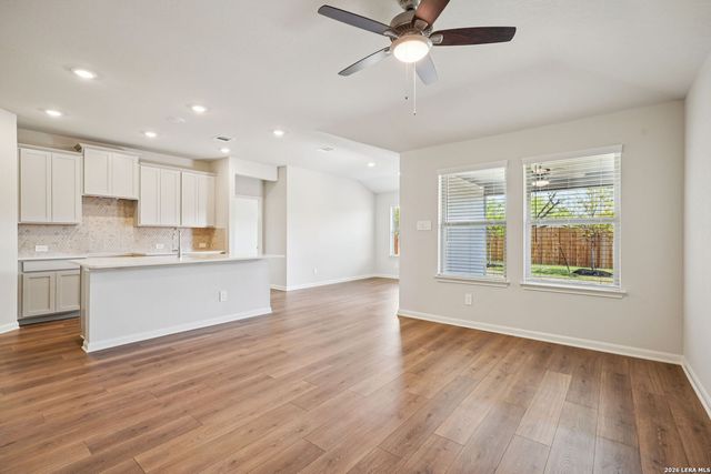 4538 Badger Crest, San Antonio, TX 78245