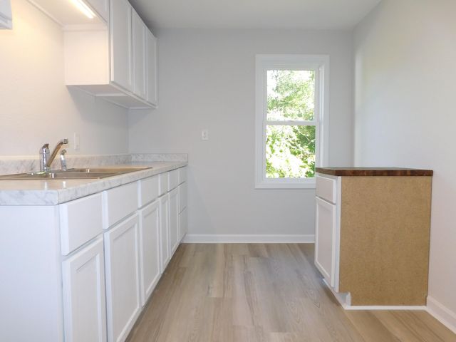 54 S 30th Street S, Battle Creek, MI 49015