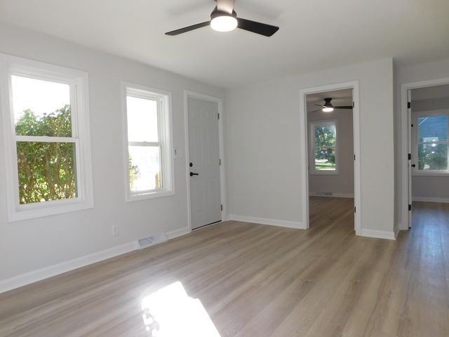 54 S 30th Street S, Battle Creek, MI 49015