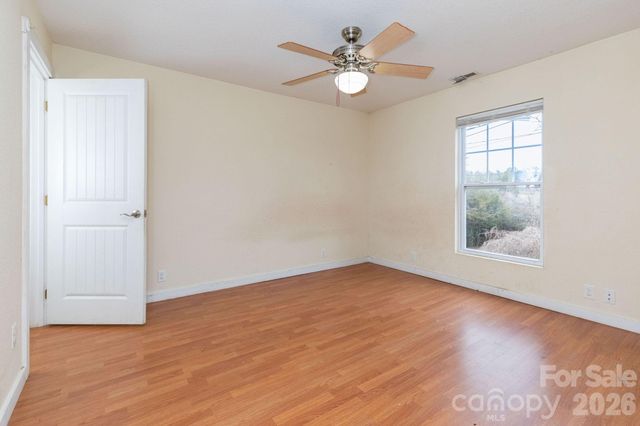 6 Overlook Circle, Asheville, NC 28803