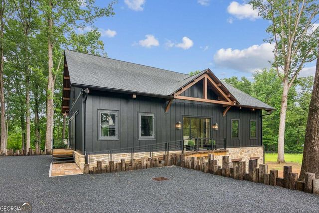 150 Trinity Farm Drive, Canton, GA 30115