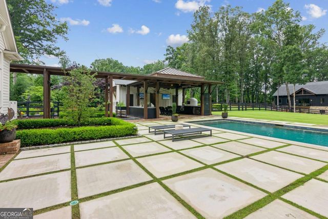 150 Trinity Farm Drive, Canton, GA 30115