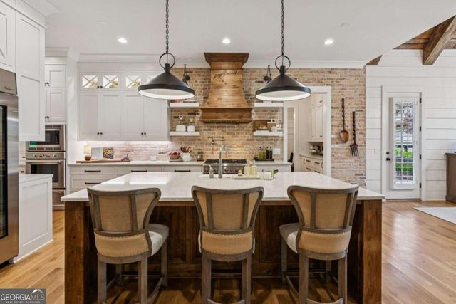 150 Trinity Farm Drive, Canton, GA 30115