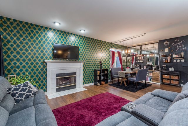 1711 Napa Drive, Gurnee, IL 60031