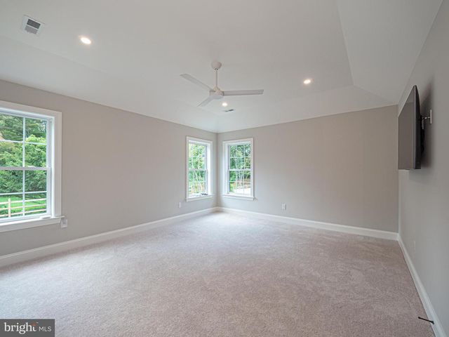 1402 TIMBER MILL LN, West Chester, PA 19380