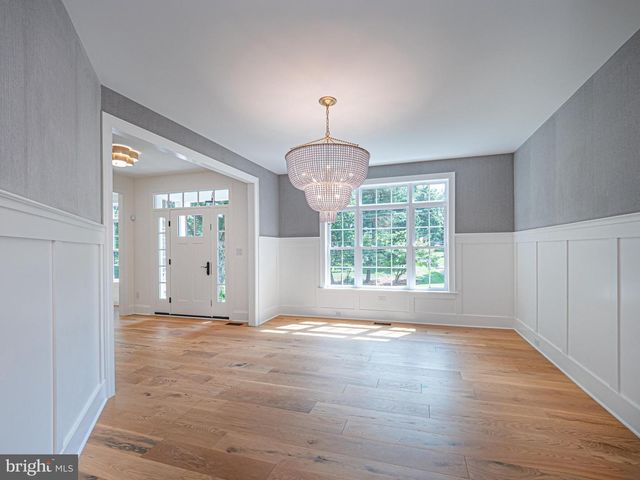 1402 TIMBER MILL LN, West Chester, PA 19380