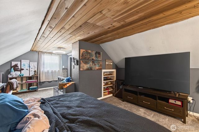 1210 8th Avenue, Longview, WA 98632