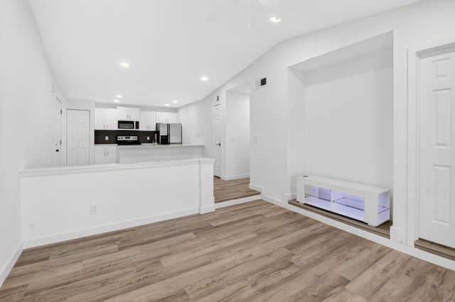 1825 Palm Cove Boulevard 7-307, Delray Beach, FL 33445